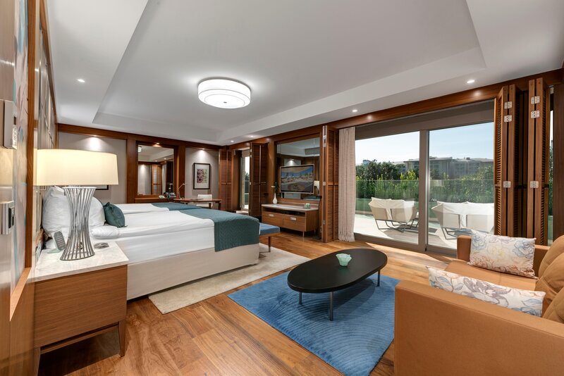 Regnum Carya 100