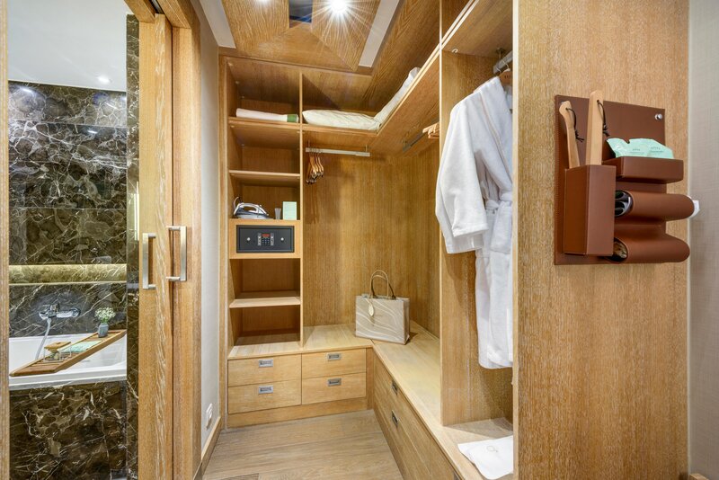 Regnum Carya 192