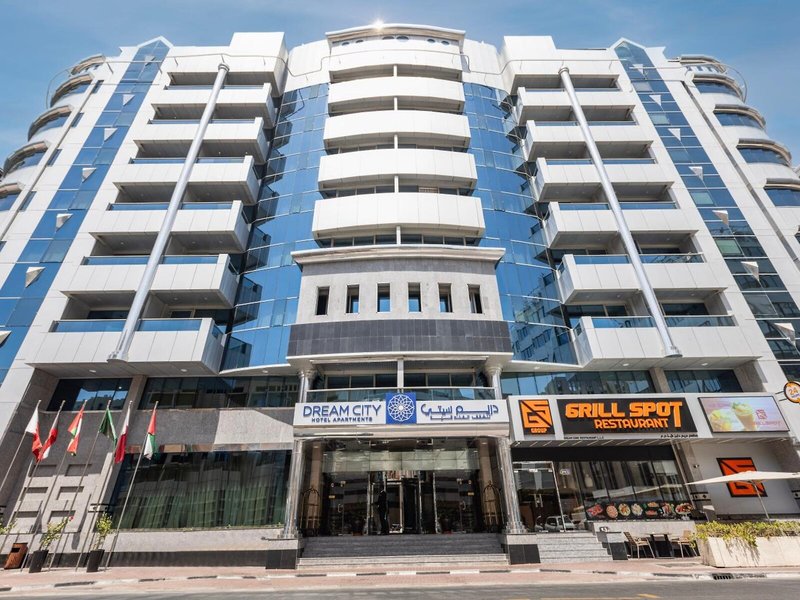 Skyline Deluxe Hotel Apartment