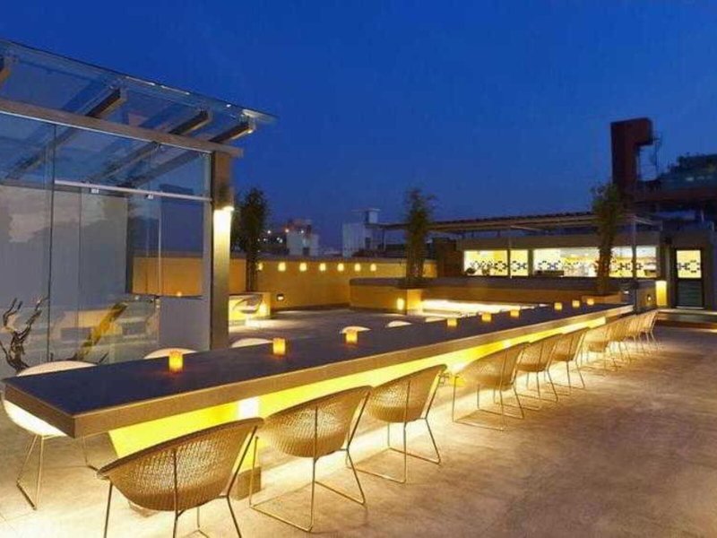 Colombo Court Hotel & Spa 8