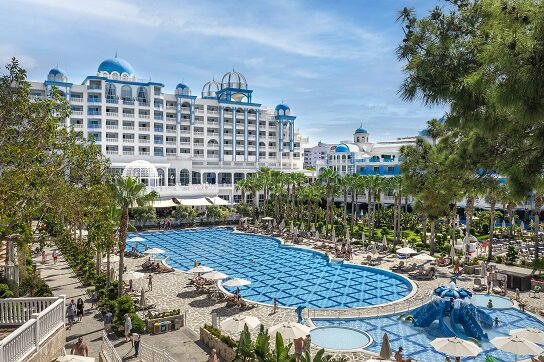 Rubi Platinum Spa Resort & Suites 7