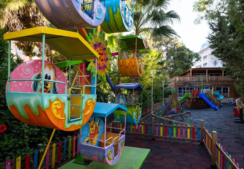 Rubi Platinum Spa Resort & Suites 90