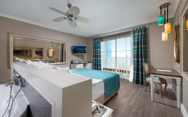 Rubi Platinum Spa Resort & Suites 111