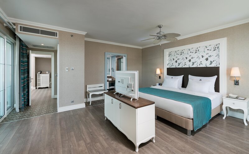 Rubi Platinum Spa Resort & Suites 112
