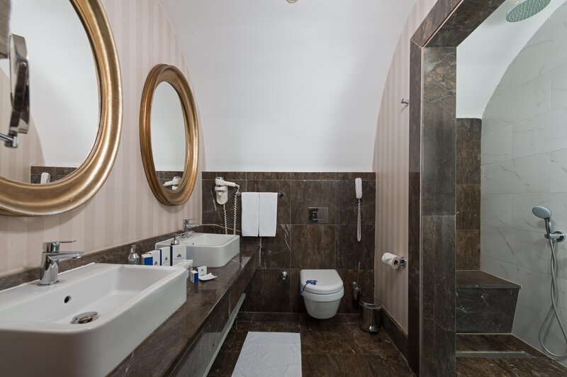 Rubi Platinum Spa Resort & Suites 144
