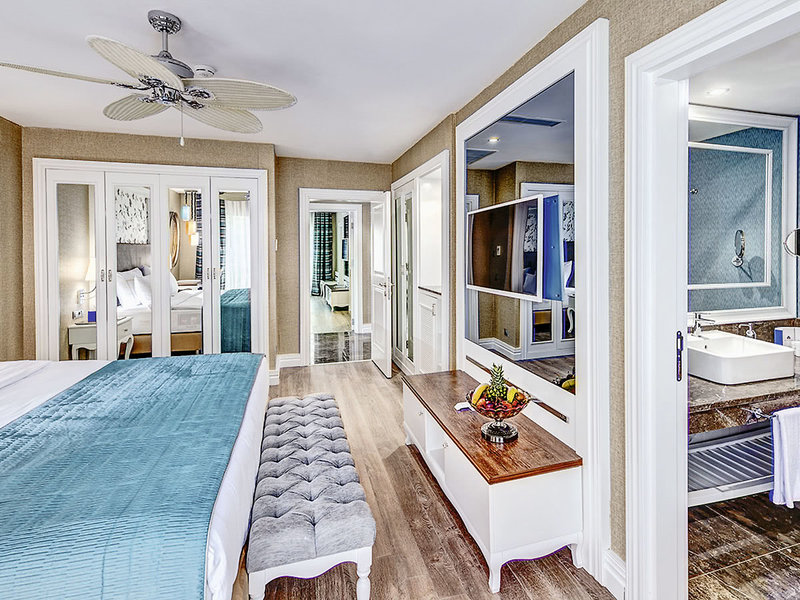 Rubi Platinum Spa Resort & Suites 13