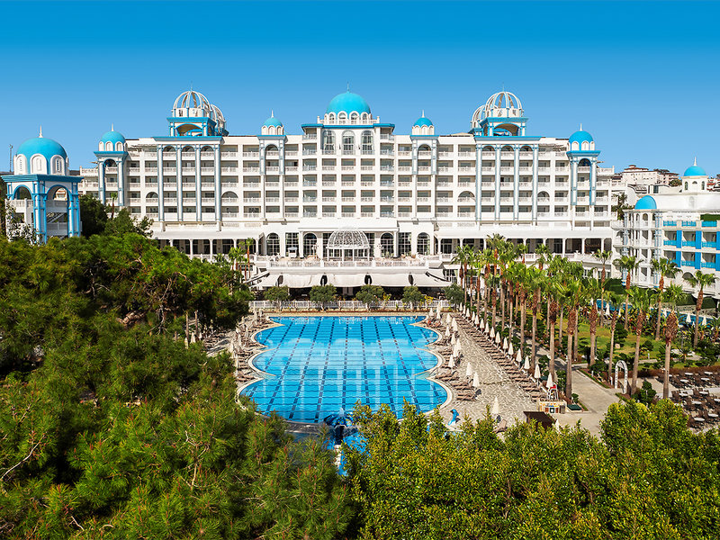 Rubi Platinum Spa Resort & Suites 23
