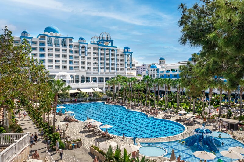 Rubi Platinum Spa Resort & Suites 31