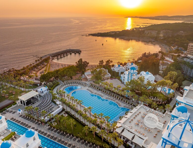 Rubi Platinum Spa Resort & Suites 43