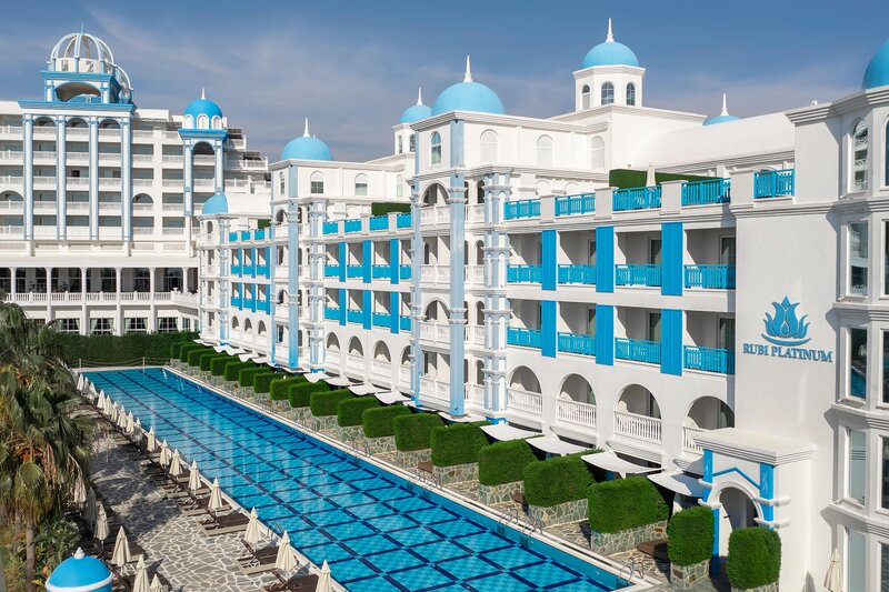 Rubi Platinum Spa Resort & Suites 72