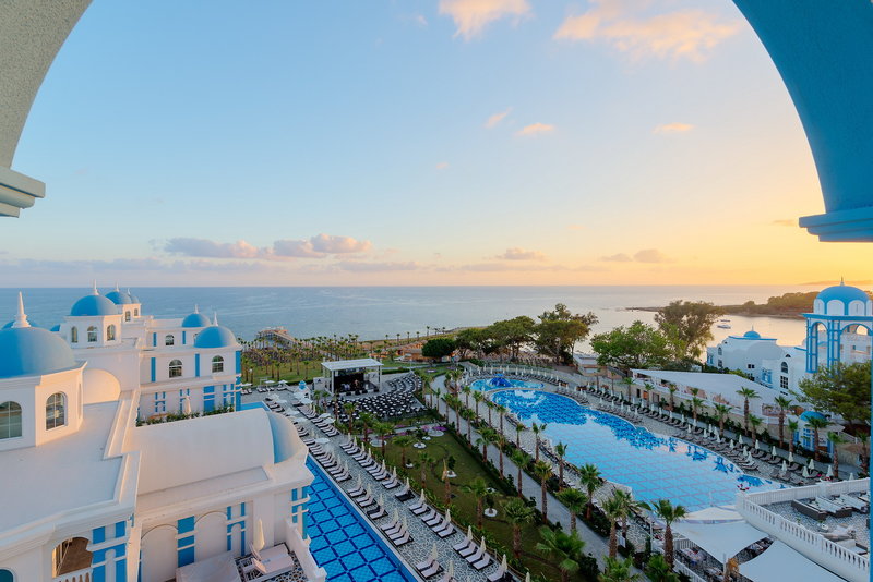Rubi Platinum Spa Resort & Suites 82