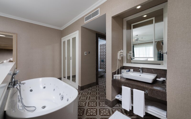 Rubi Platinum Spa Resort & Suites 23