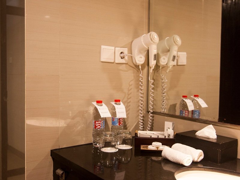 Swiss-Belhotel Rainforest 42