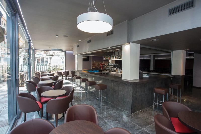 Maria Del Mar 12 - Bar