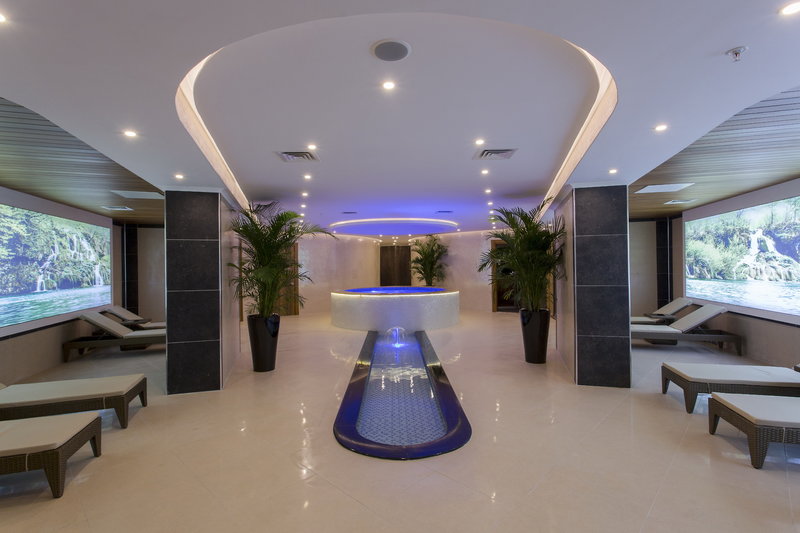 Michell Hotel Spa Beach Club 9