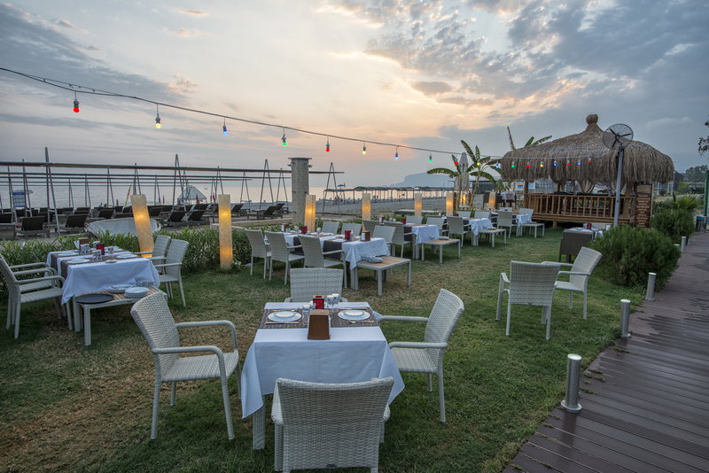 Michell Hotel Spa Beach Club 7