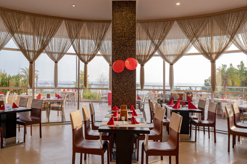 Michell Hotel Spa Beach Club 6