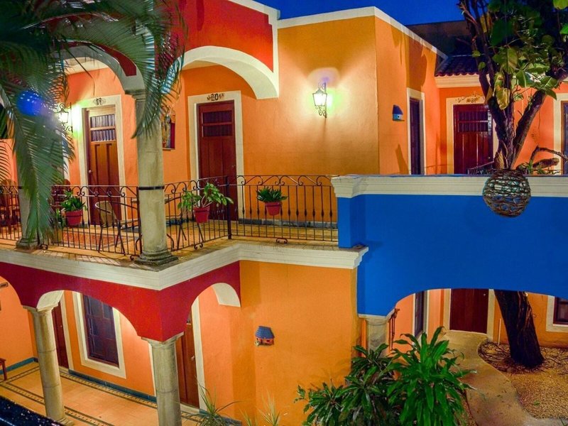 Casa de las Flores 2