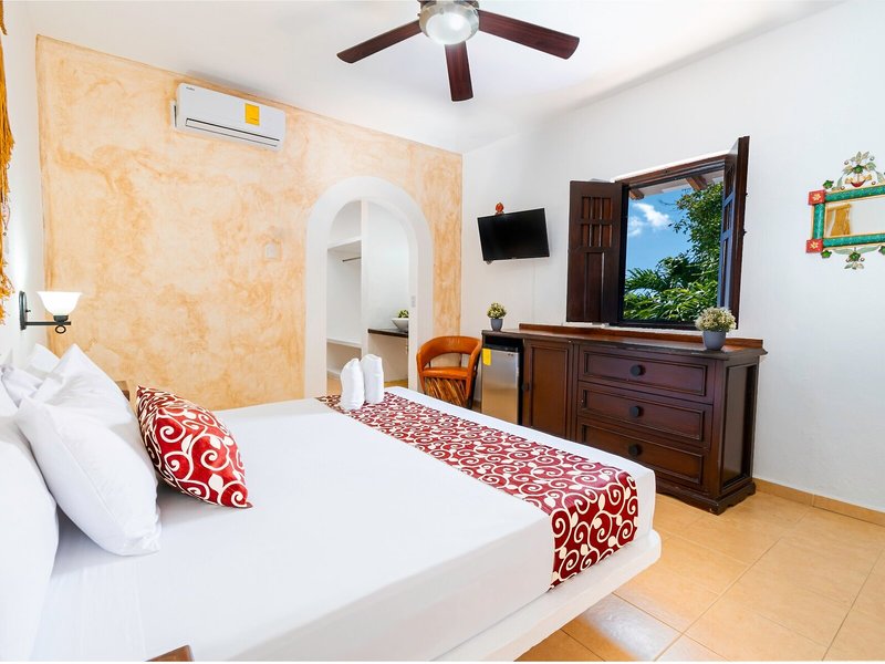 Casa de las Flores 19