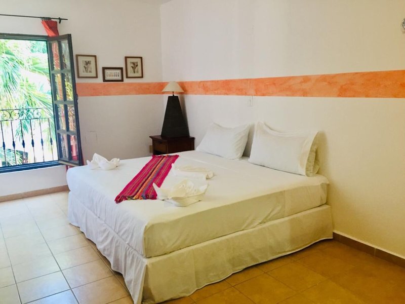 Casa de las Flores 29