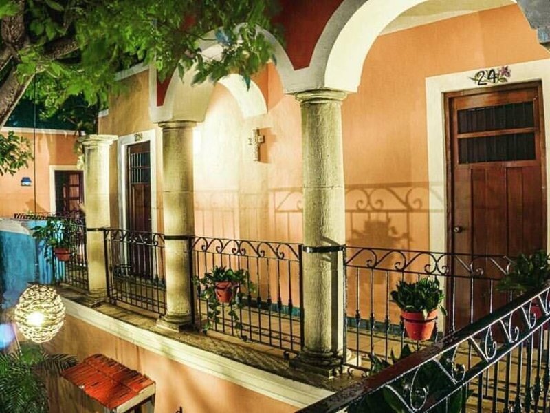 Casa De Las Flores 3