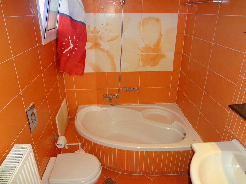 Valena Studios 34