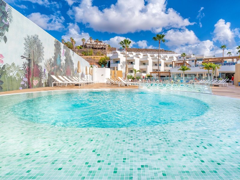 Ohasis Boutique Suites 5