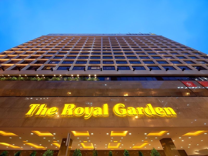 The Royal Garden Kowloon 3 - Exterior