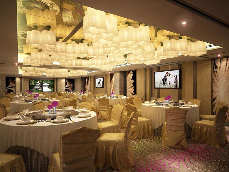 The Royal Garden Kowloon 10