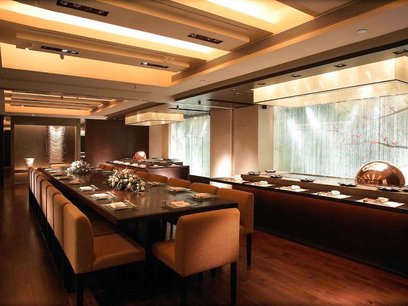 The Royal Garden Kowloon 15