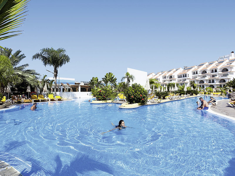 Paradise Park Fun Lifestyle Hotel 9