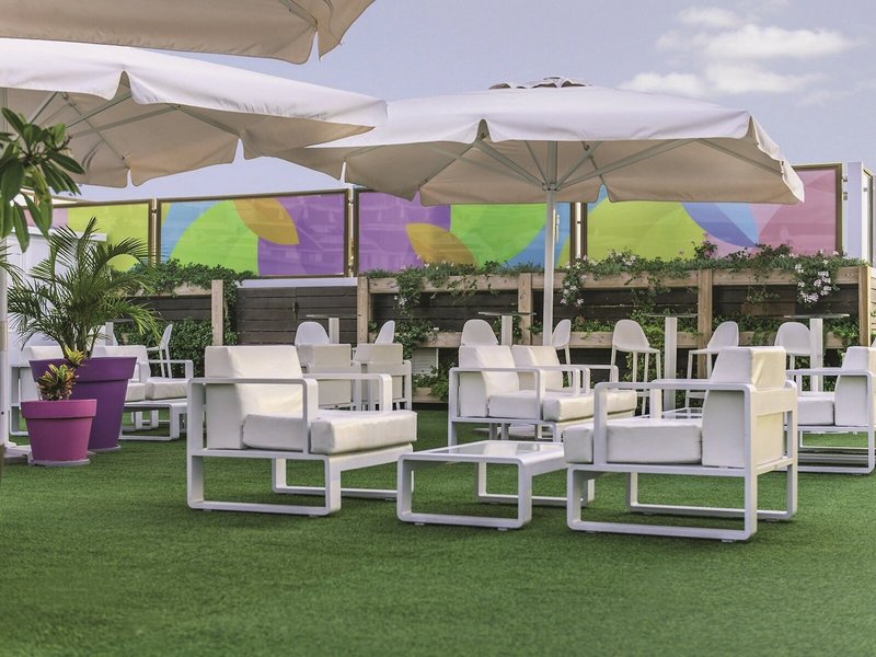 Paradise Park Fun Lifestyle Hotel 7