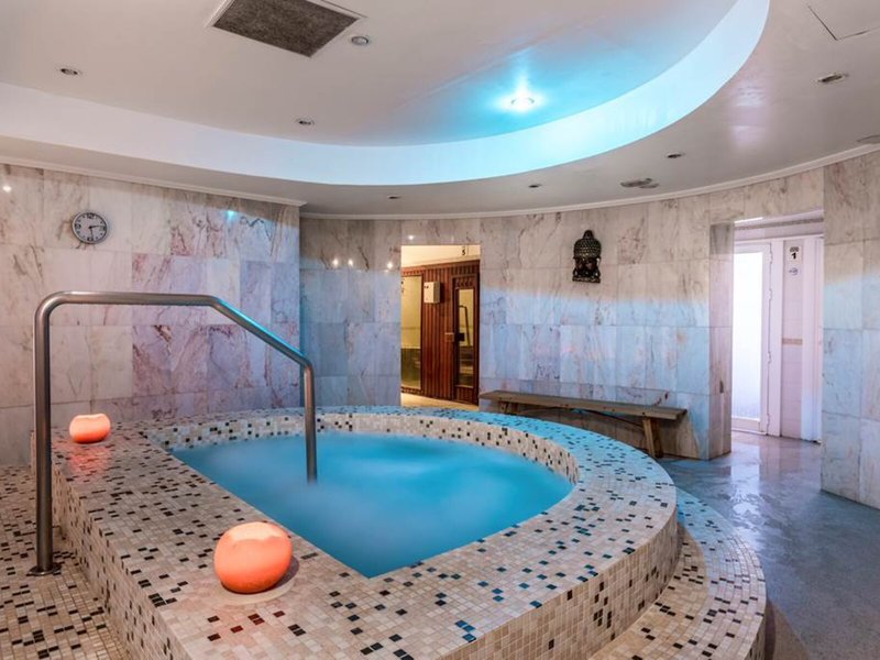Paradise Park Fun Lifestyle Hotel 12