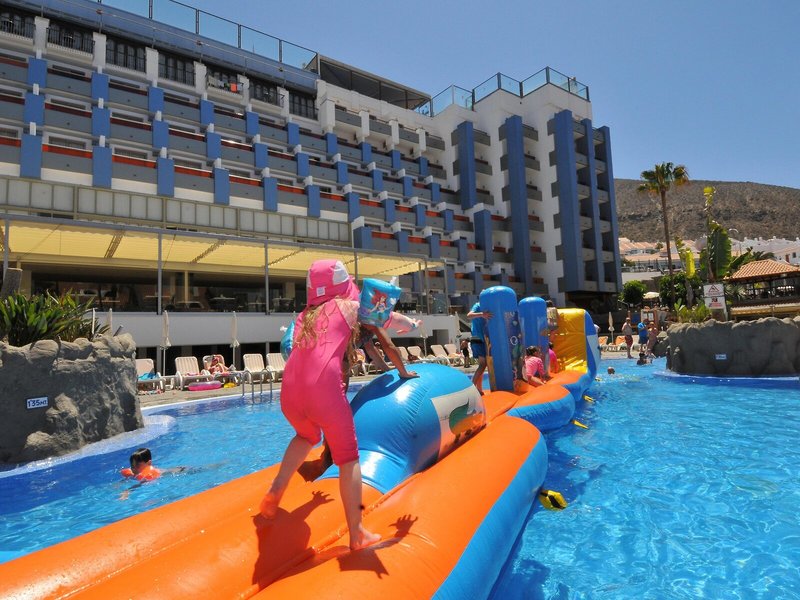 Paradise Park Fun Lifestyle Hotel 17