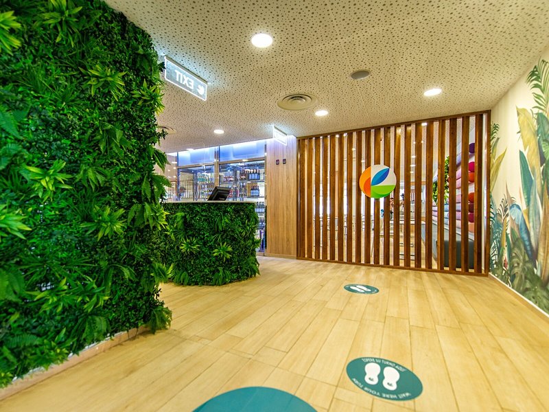 Paradise Park Fun Lifestyle Hotel 22