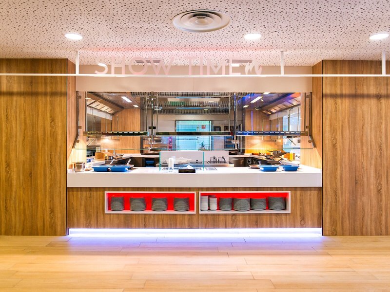 Paradise Park Fun Lifestyle Hotel 35