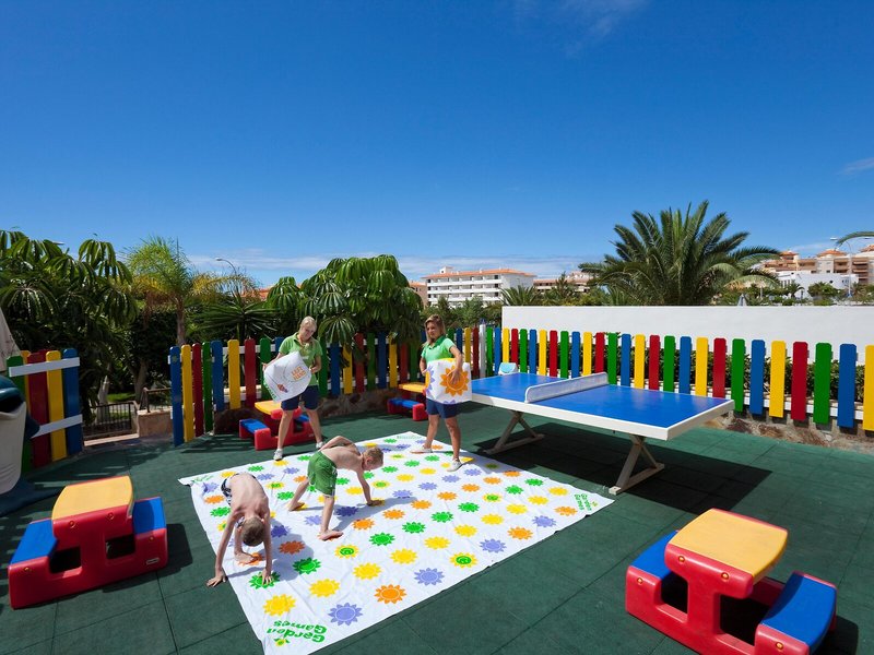 Paradise Park Fun Lifestyle Hotel 40