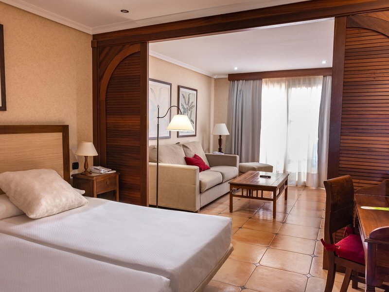 Paradise Park Fun Lifestyle Hotel 45