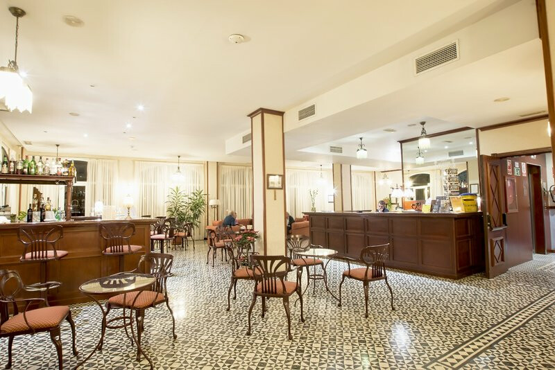Reveron Plaza 6