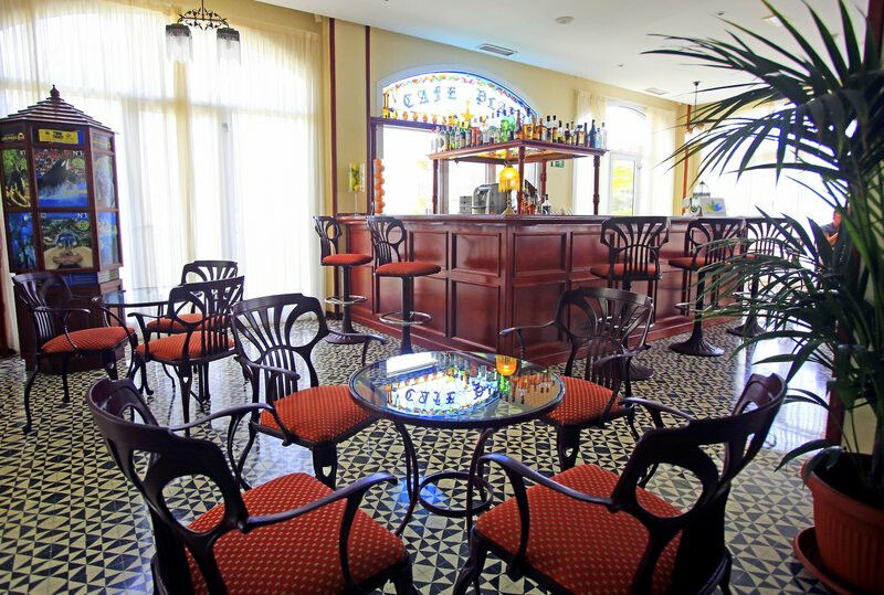 Reveron Plaza 7