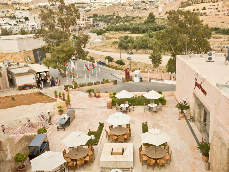 Petra Guest House Hotel 10