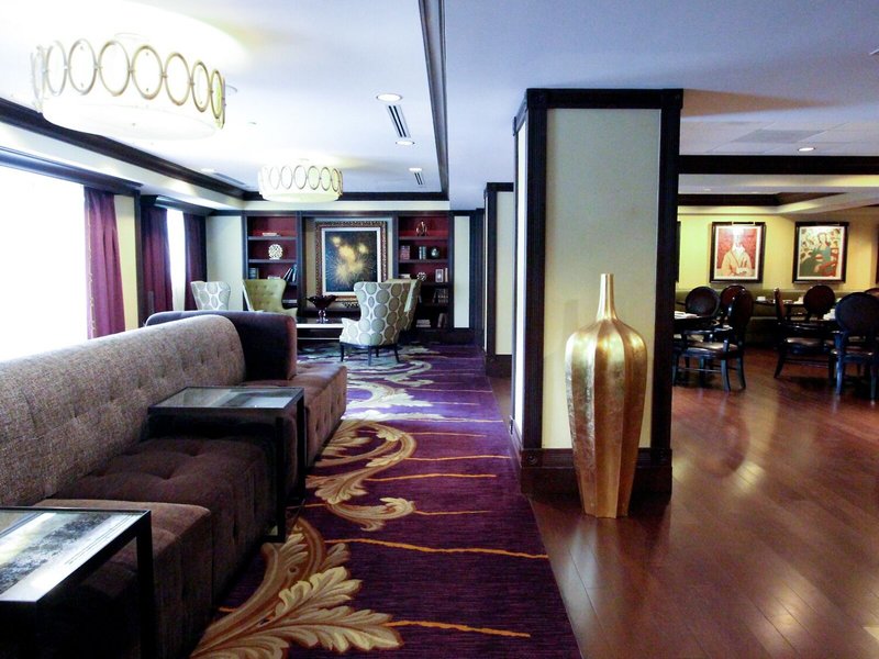 The Churchill Hotel Near Embassy Row 12
