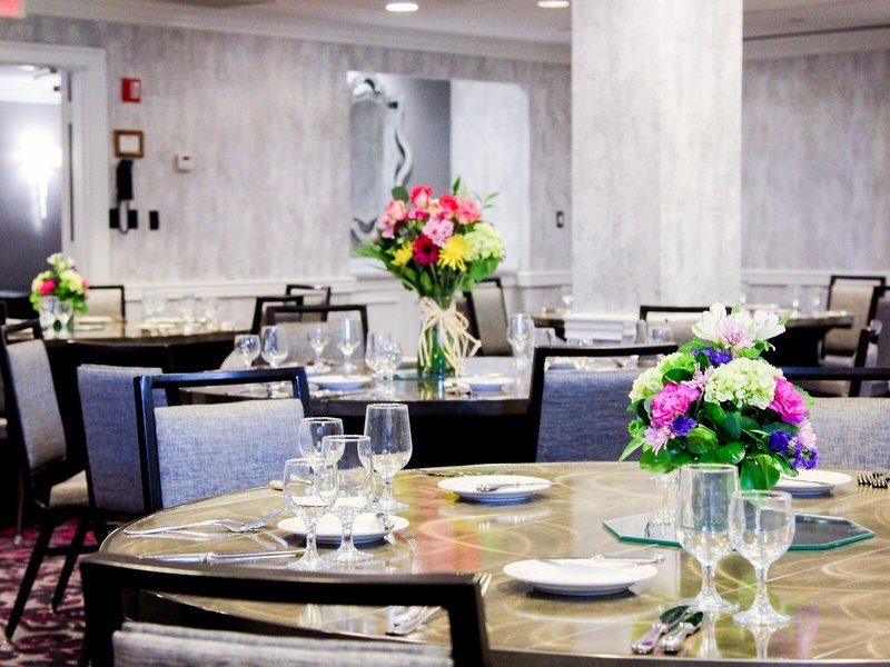 The Churchill Hotel Near Embassy Row 25