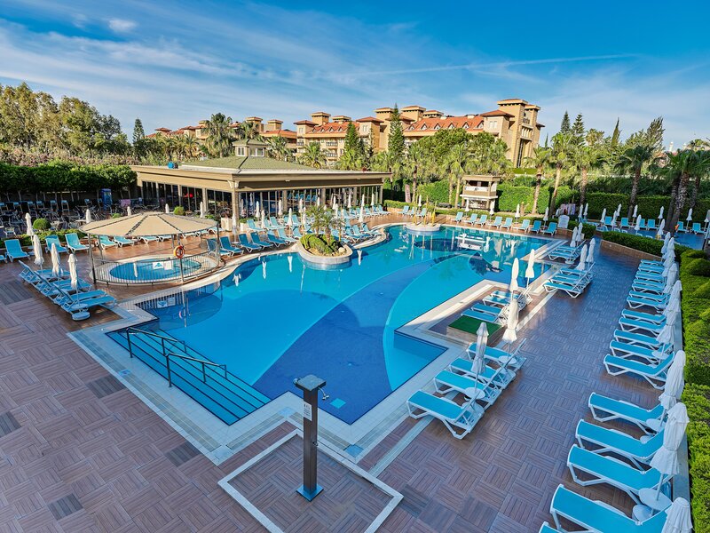 Luna Blanca Resort & Spa 16