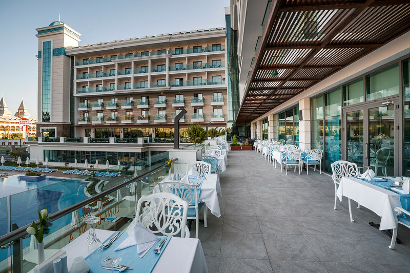 Luna Blanca Resort & Spa 10