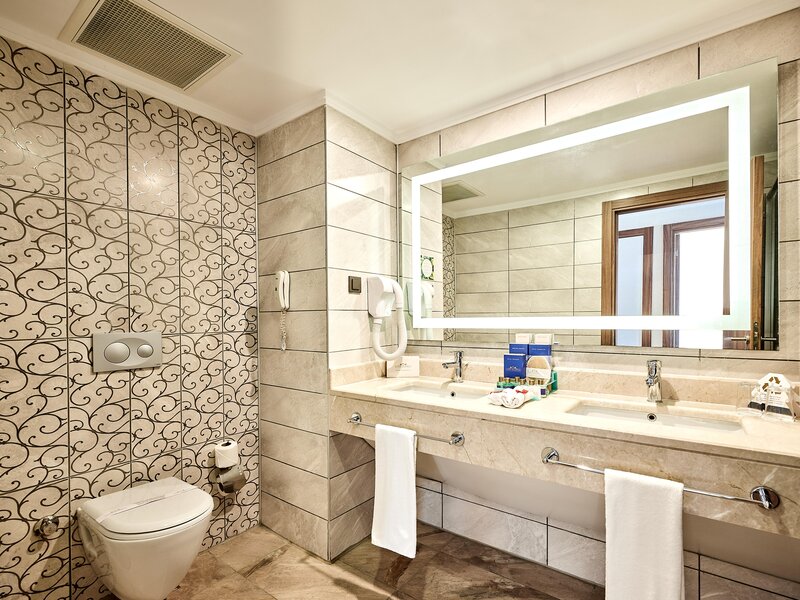 Luna Blanca Resort & Spa 43