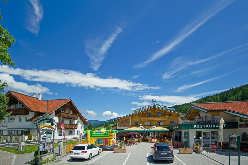Jagdhof Flachau & Appartement Alpenfex 6