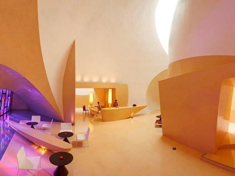 The Roseate New Delhi 11