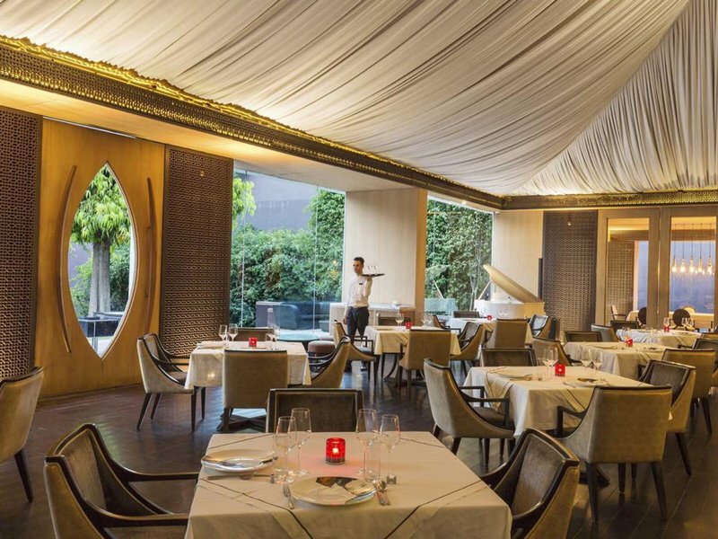 The Roseate New Delhi 19