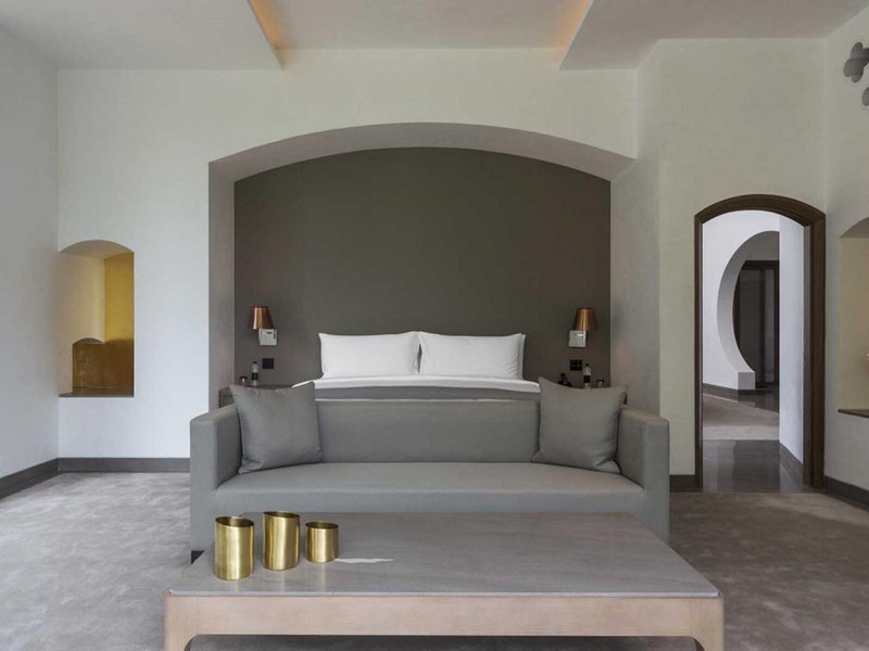 The Roseate New Delhi 27